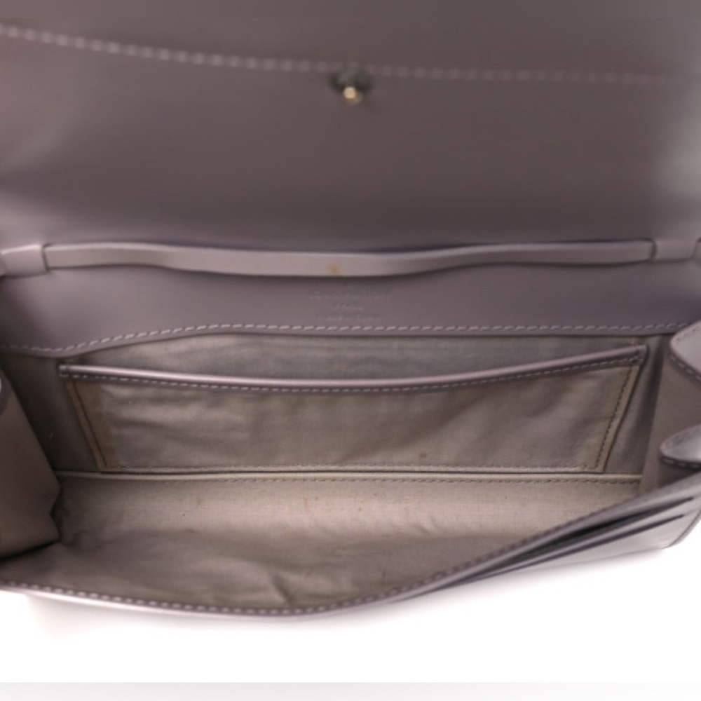 LOUIS VUITTON Epi in Honfleur Lilac - Picture 4 of 9